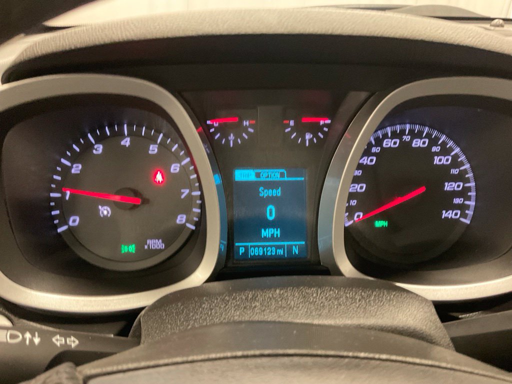 Used 2015 Chevrolet Equinox LT w/ Driver Convenience Package AWD/4WD image 10
