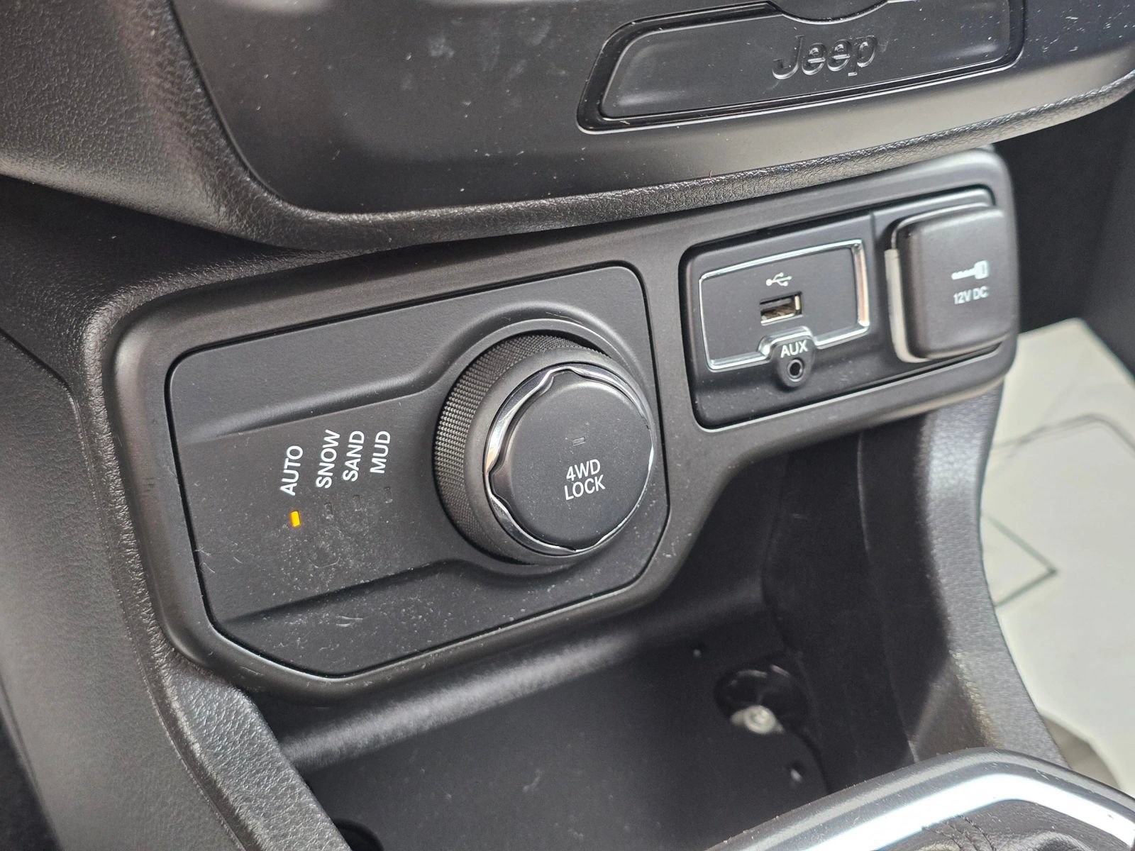 Used 2018 Jeep Renegade Sport w/ Power & Air Group AWD/4WD image 31