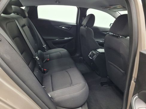 Used 2024 Chevrolet Malibu LT image 19