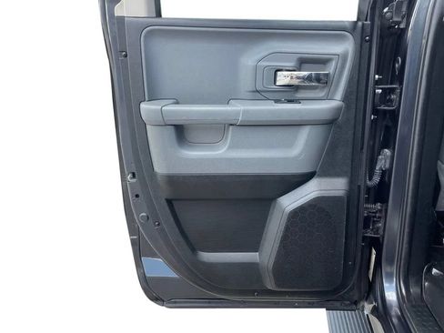 Used 2018 RAM 1500 Big Horn AWD/4WD image 16
