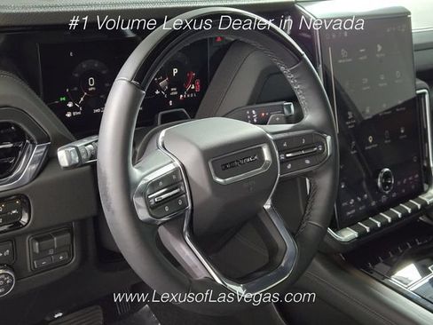 Used 2026 GMC Yukon XL Denali w/ Denali Reserve Package AWD/4WD image 30