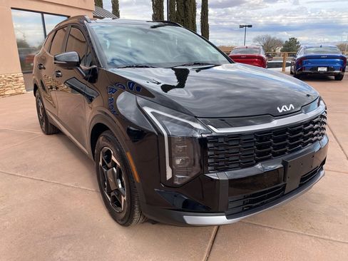 Certified 2026 Kia Sportage EX w/ EX Panorama Roof Package image 10