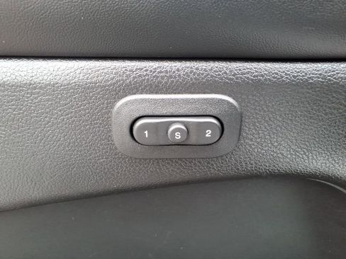 Used 2022 Jeep Grand Cherokee Limited AWD/4WD image 26