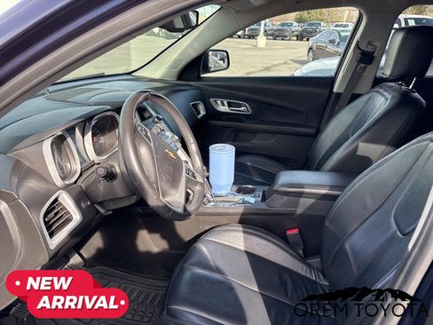Used 2017 Chevrolet Equinox LT w/ Convenience Package image 6