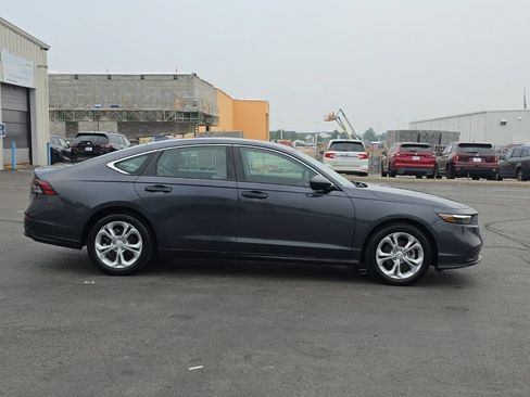 Used 2024 Honda Accord LX image 9