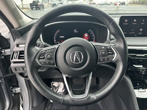 Used 2024 Acura MDX SH-AWD w/ Technology Package image 18