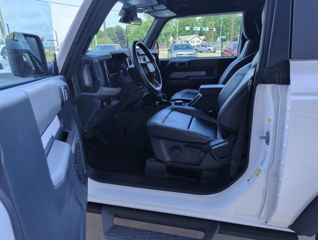Used 2023 Ford Bronco Black Diamond AWD/4WD image 11
