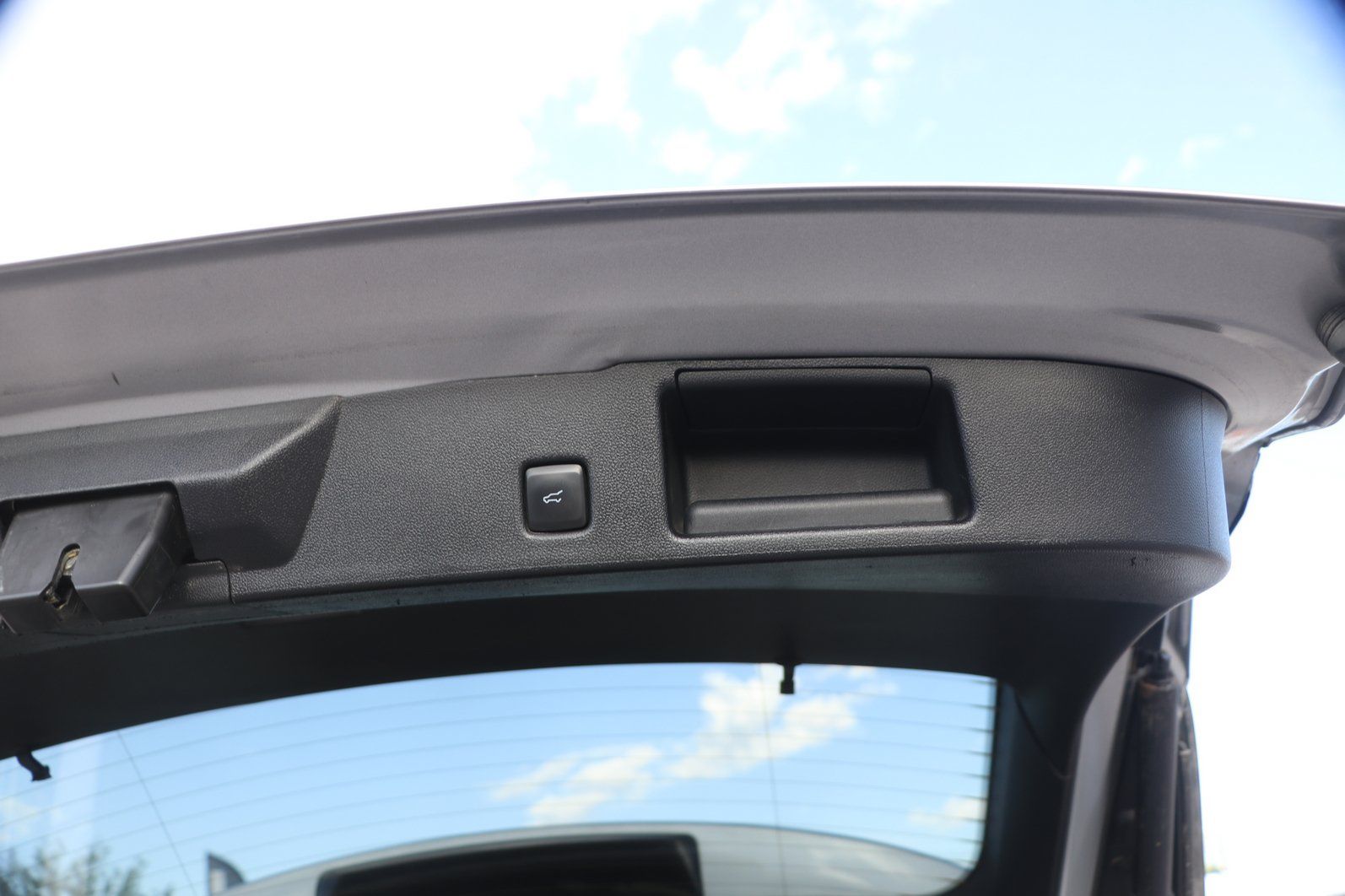 Used 2024 Ford Escape Active w/ Cold Weather Package FWD image 31