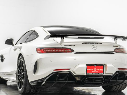Used 2018 Mercedes-Benz AMG GT R image 7
