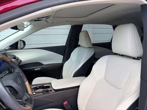 Used 2024 Lexus RX 350h w/ Accessory Package (Z1) AWD/4WD image 6