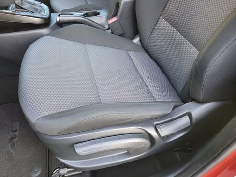 Used 2024 Kia Soul LX w/ Option Group 015 FWD image 10