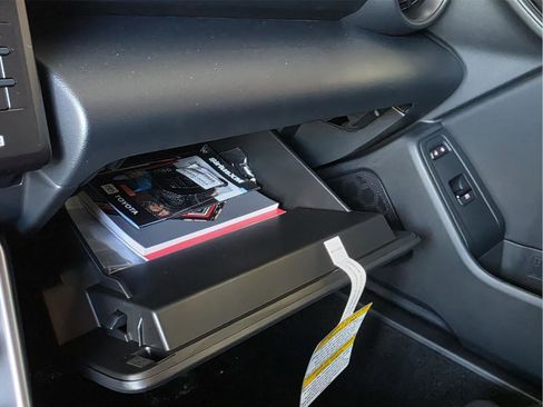 New 2025 Toyota GR86 Premium image 23