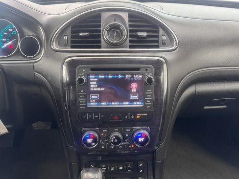 Used 2017 Buick Enclave Leather w/ Trailering Package image 18