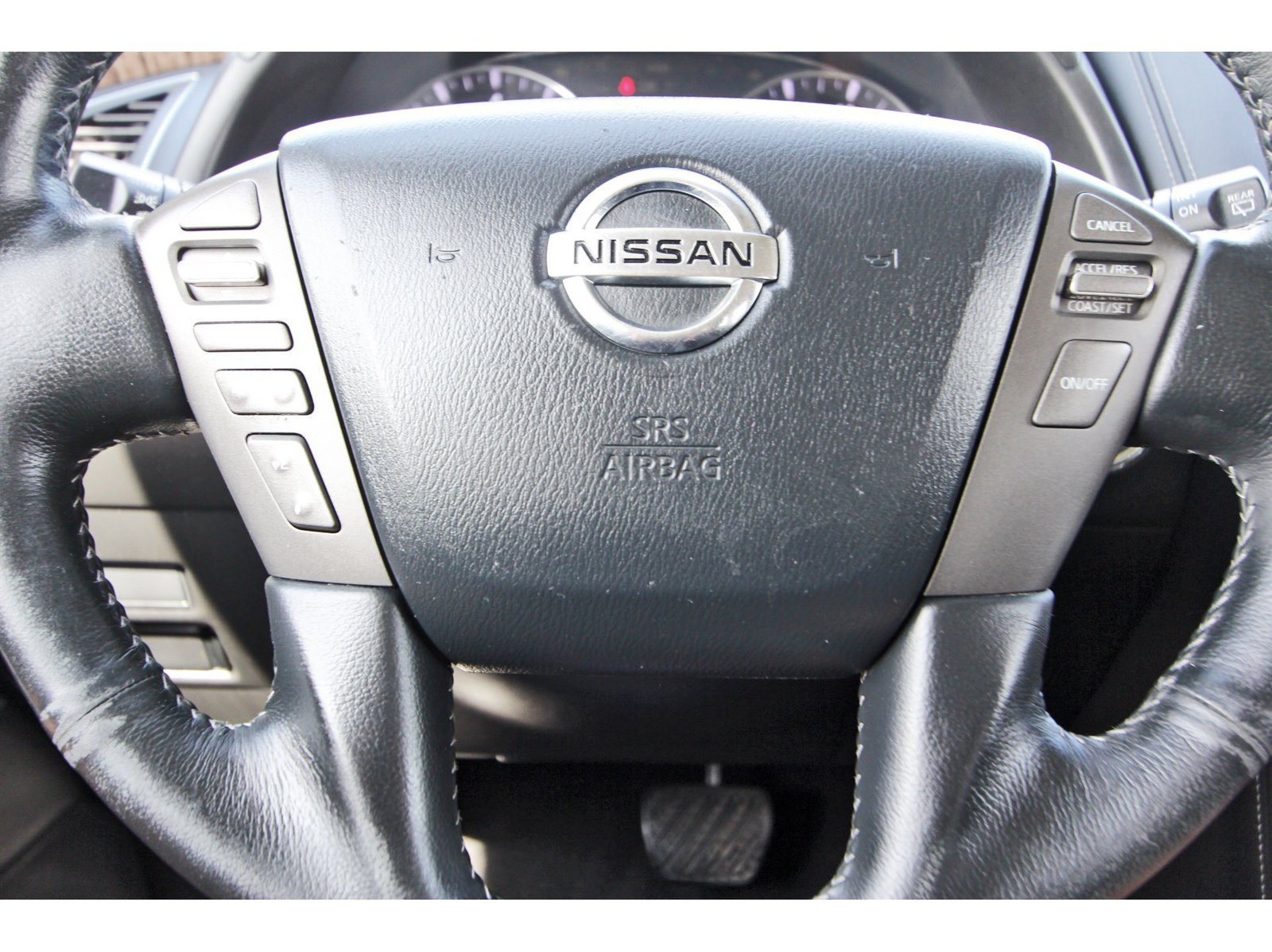 Used 2018 Nissan Armada SV w/ Driver Package RWD image 17