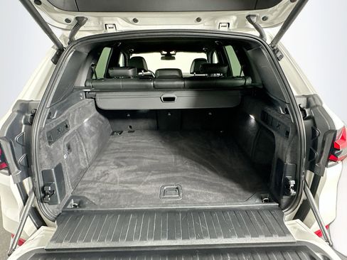 Used 2024 BMW X5 sDrive40i image 31