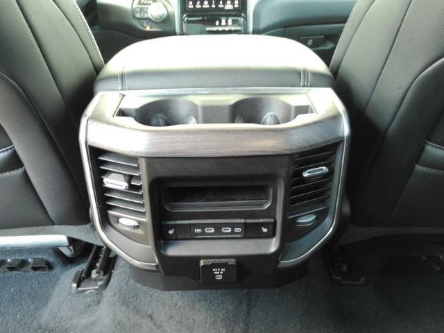 Used 2026 RAM 1500 Laramie AWD/4WD image 27