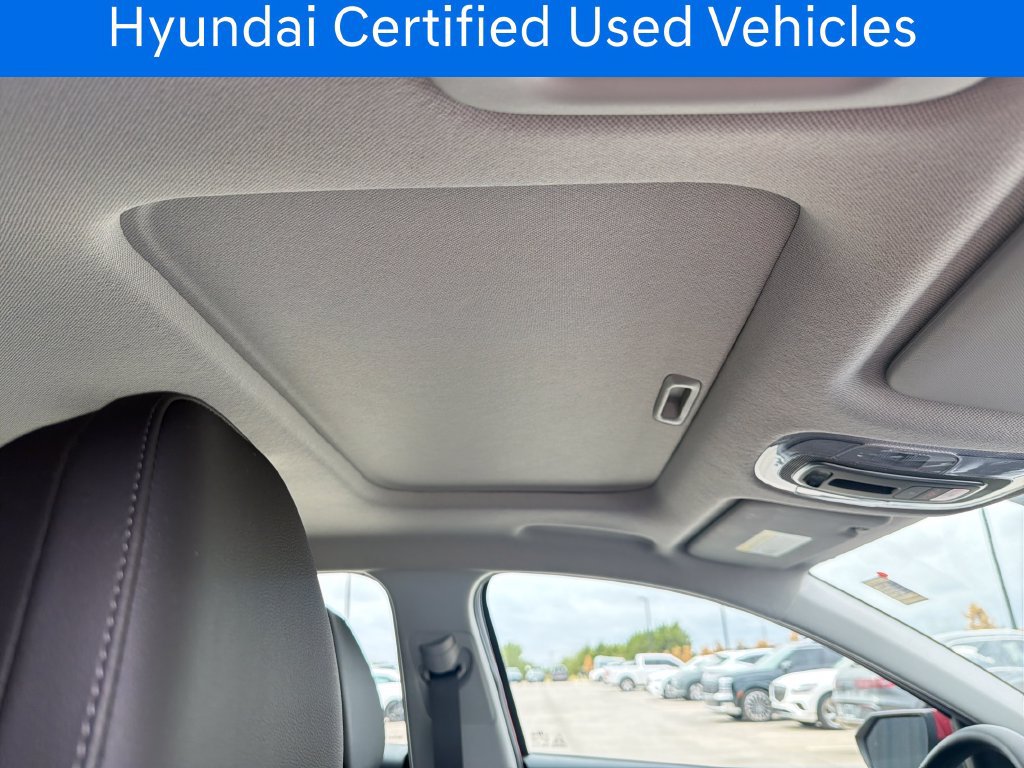 Certified 2026 Hyundai Elantra Limited FWD image 35
