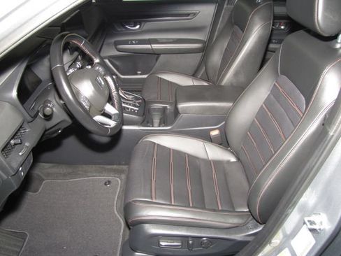 Certified 2025 Honda CR-V Sport-L image 9