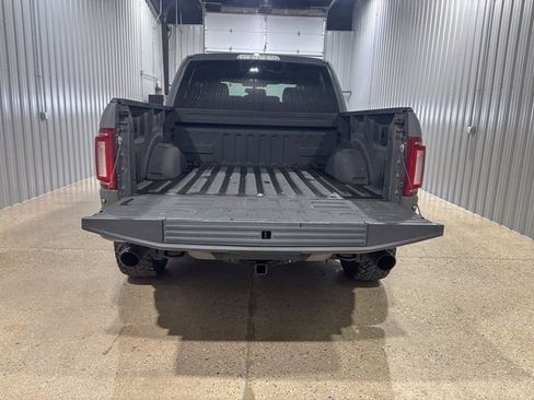 Used 2020 Ford F150 Raptor image 9