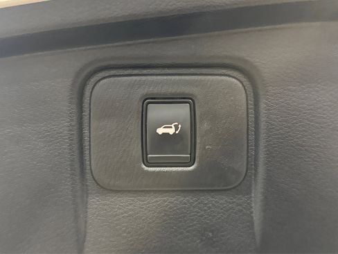 Used 2023 Nissan Murano SL AWD/4WD image 46