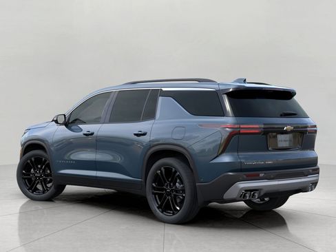 New 2026 Chevrolet Traverse LT w/ Driver Confidence Package image 3