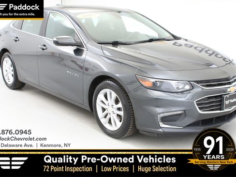 Used 2017 Chevrolet Malibu LT image 1