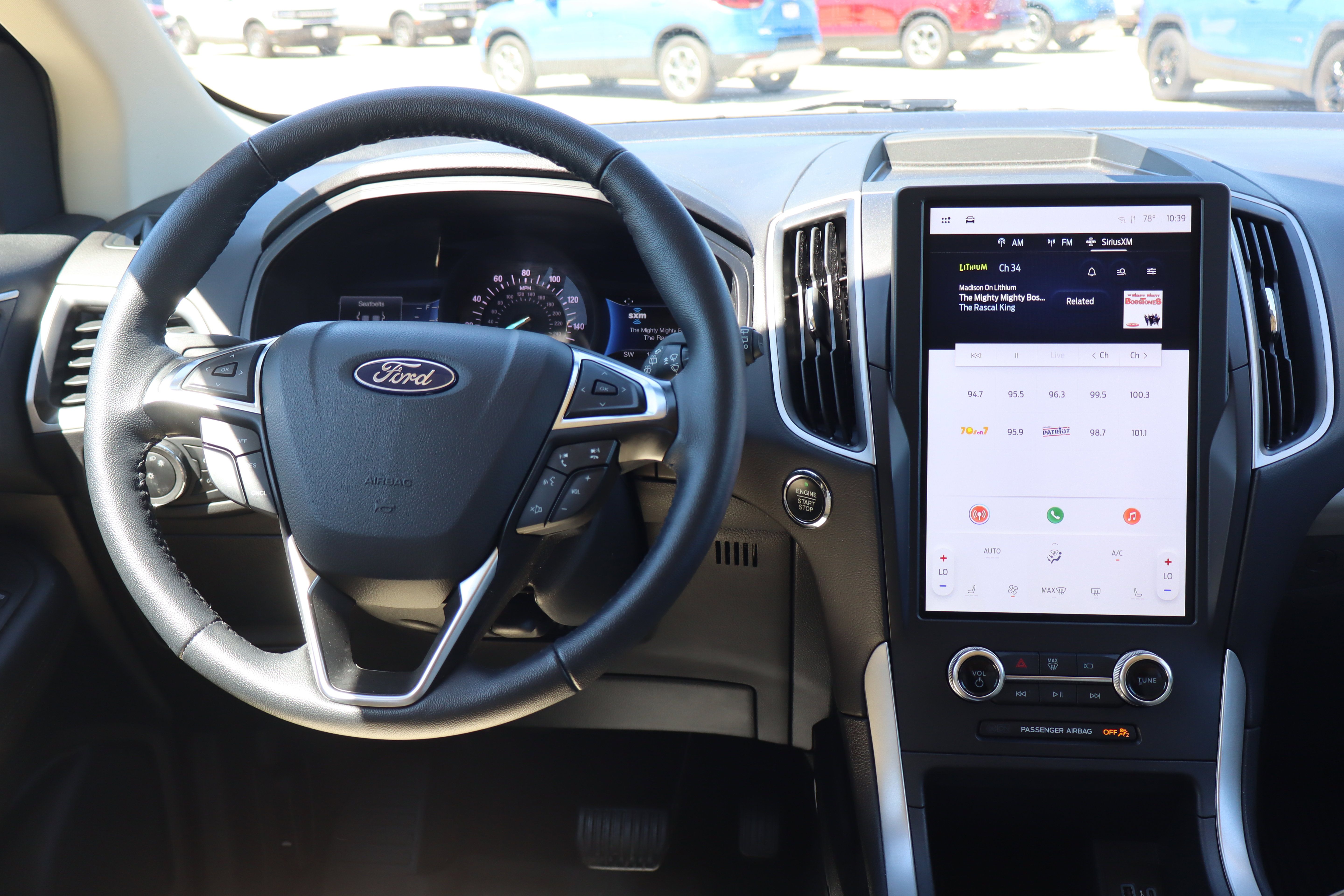 Used 2024 Ford Edge SEL w/ Convenience Package AWD/4WD image 14