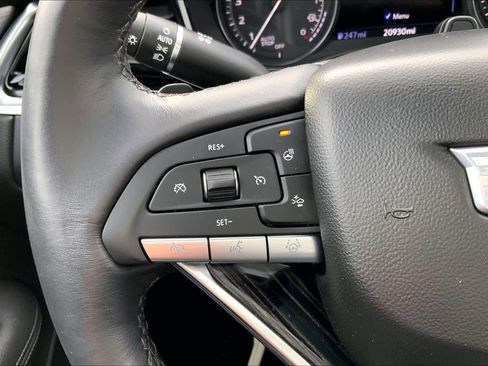 Used 2023 Cadillac XT6 Premium Luxury w/ Technology Package image 22