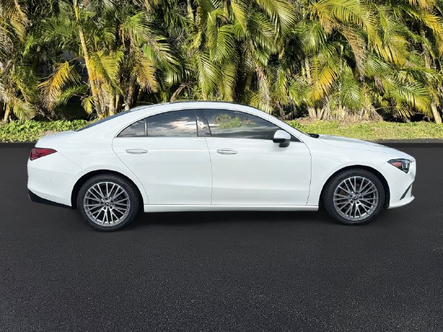 Used 2023 Mercedes-Benz CLA 250 image 3