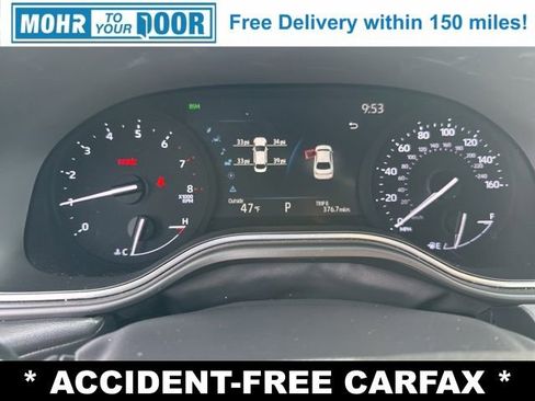 Used 2022 Toyota Avalon XLE image 18