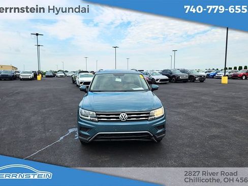 Used 2019 Volkswagen Tiguan S w/ 3rd Row Seat Package AWD/4WD image 2