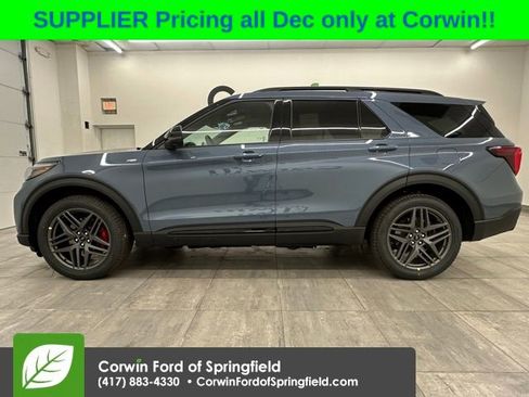 New 2026 Ford Explorer ST-Line w/ ST-Line Street Pack image 2