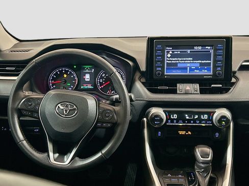 Used 2021 Toyota RAV4 XLE Premium FWD image 19