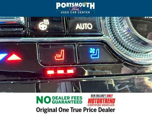 Used 2022 Lincoln Corsair AWD w/ Equipment Group 101A image 11