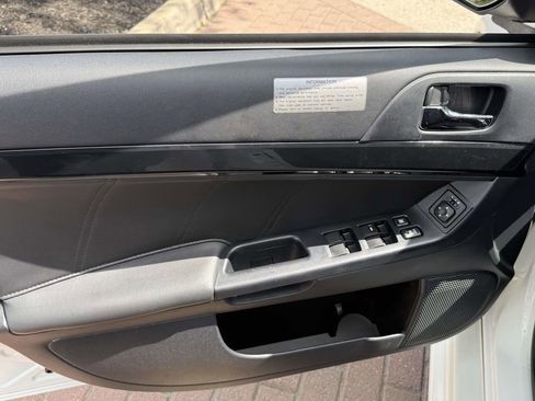 Used 2015 Mitsubishi Lancer Evolution Final Edition image 9