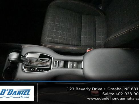 Used 2024 Honda HR-V Sport image 34