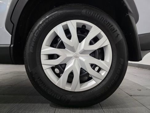 Used 2026 Toyota Corolla Cross L FWD image 23