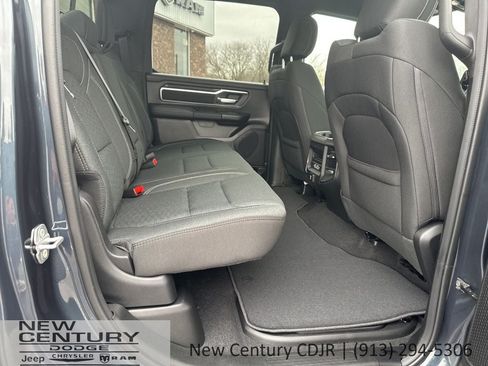 New 2026 RAM 1500 Big Horn AWD/4WD image 16