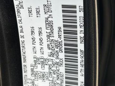 Certified 2023 Toyota Tacoma SR image 29