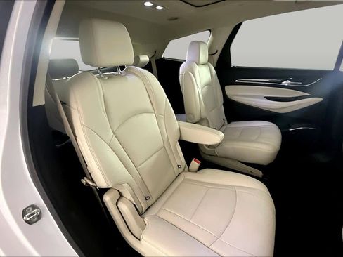 Certified 2023 Buick Enclave Essence w/ Experience Buick Package FWD image 19