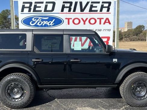 New 2025 Ford Bronco Big Bend w/ Black Diamond Package image 1