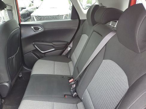 Used 2024 Kia Soul EX FWD image 26