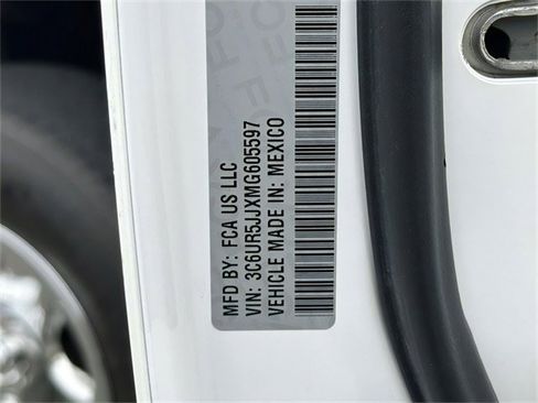 Used 2021 RAM 2500 Big Horn image 26