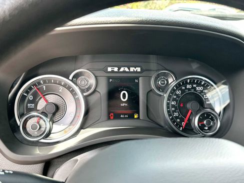 Used 2024 RAM 3500 Tradesman w/ Chrome Appearance Group image 19