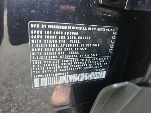 Used 2026 Volkswagen Taos SE AWD/4WD image 25