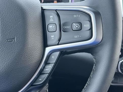 New 2026 RAM 1500 4x4 Crew Cab image 20