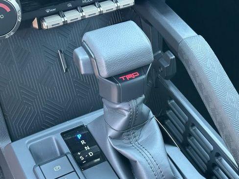 New 2026 Toyota Tacoma TRD Off-Road AWD/4WD image 17