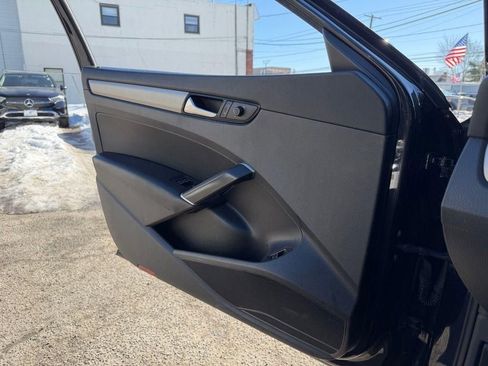 Used 2022 Volkswagen Passat 2.0T SE image 24