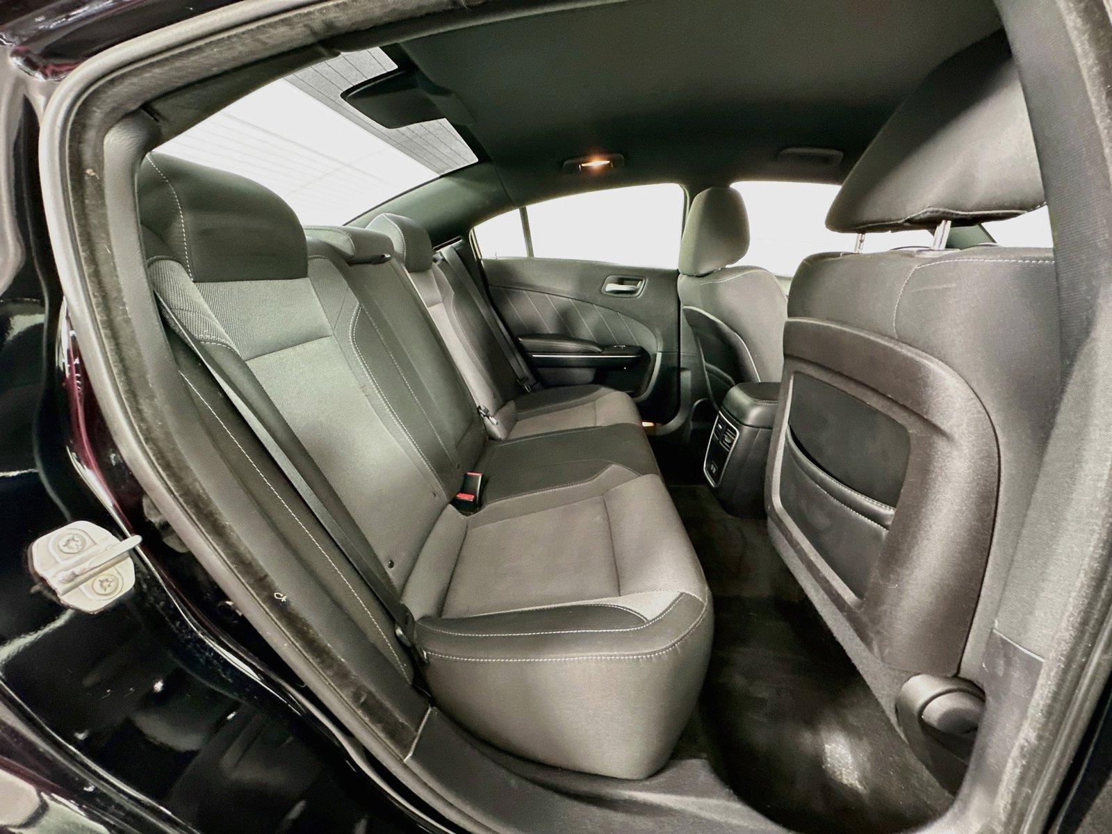 Used 2016 Dodge Charger R/T RWD image 25