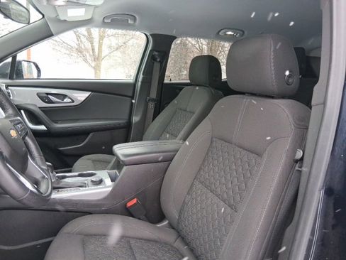 Used 2020 Chevrolet Blazer LT image 11